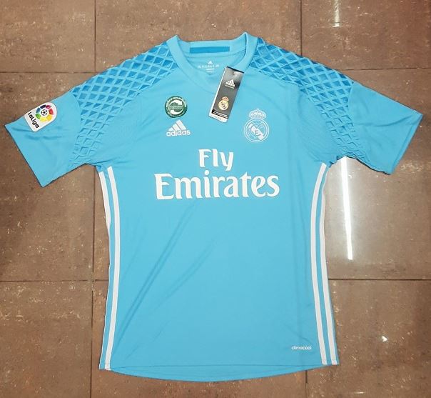 Le nouveau maillot du gardien 2016-17 Adidas du Real Madrid