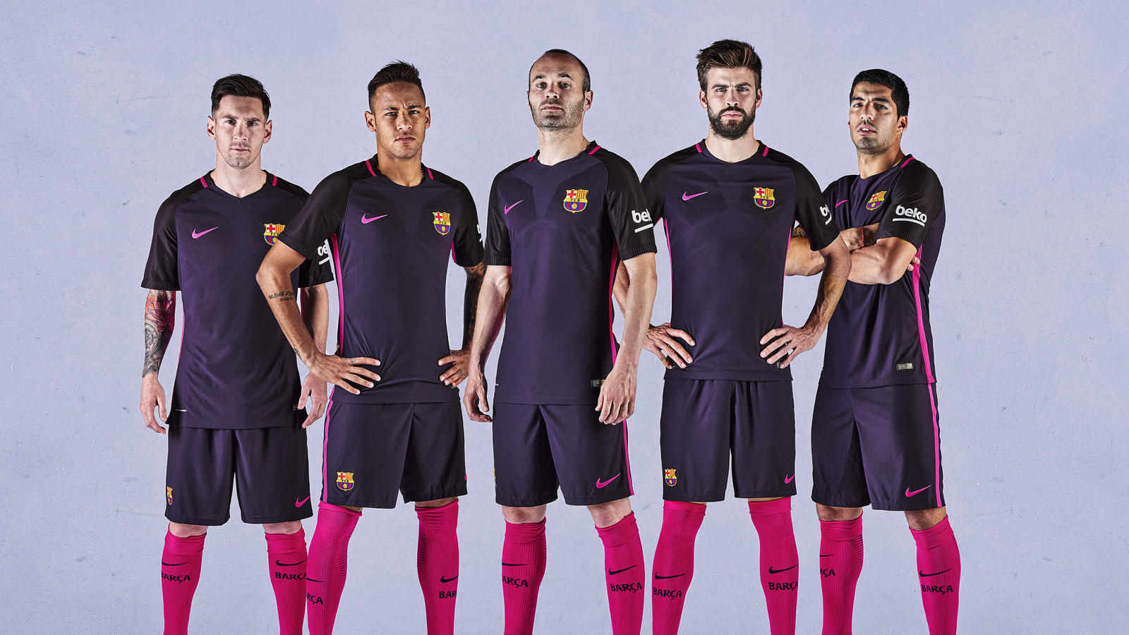 Les Barcelonais avec leur nouveau maillot extérieur 