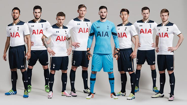 Les Spurs avec leur nouveau maillot domicile 