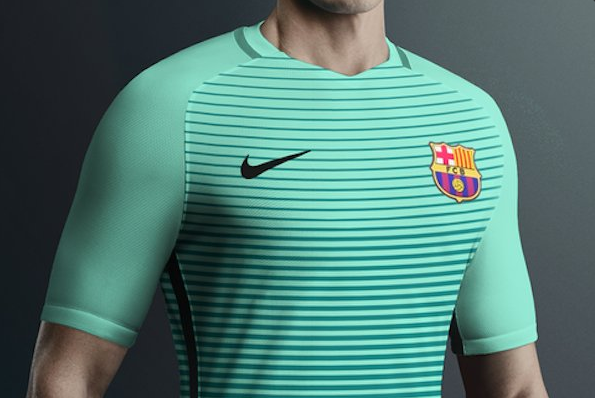 Du vert pour le maillot third du FC Barcelone ? 