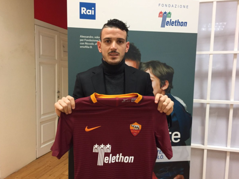 Alessandro Florenzi et le maillot spécial de l'AS Roma