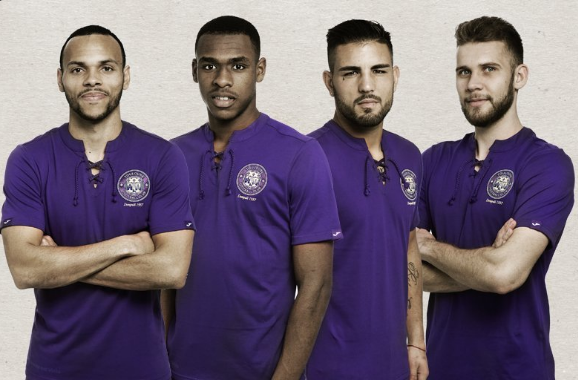 Les Toulousains avec le maillot spécial 80 ans du TFC 